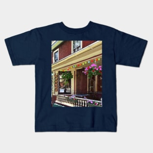 Jim Thorpe PA - Restaurant on Broadway Kids T-Shirt
